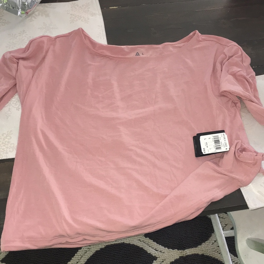 Reebok women’s long sleeve workout top
